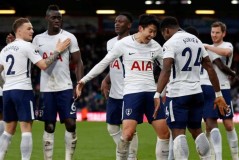 半场-利物浦2-1领先马竞 红军开局2分钟2球萨拉赫传射+1V3破门